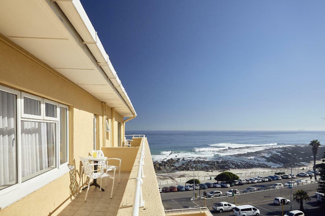First Group Riviera Suites Cape Town Exterior foto